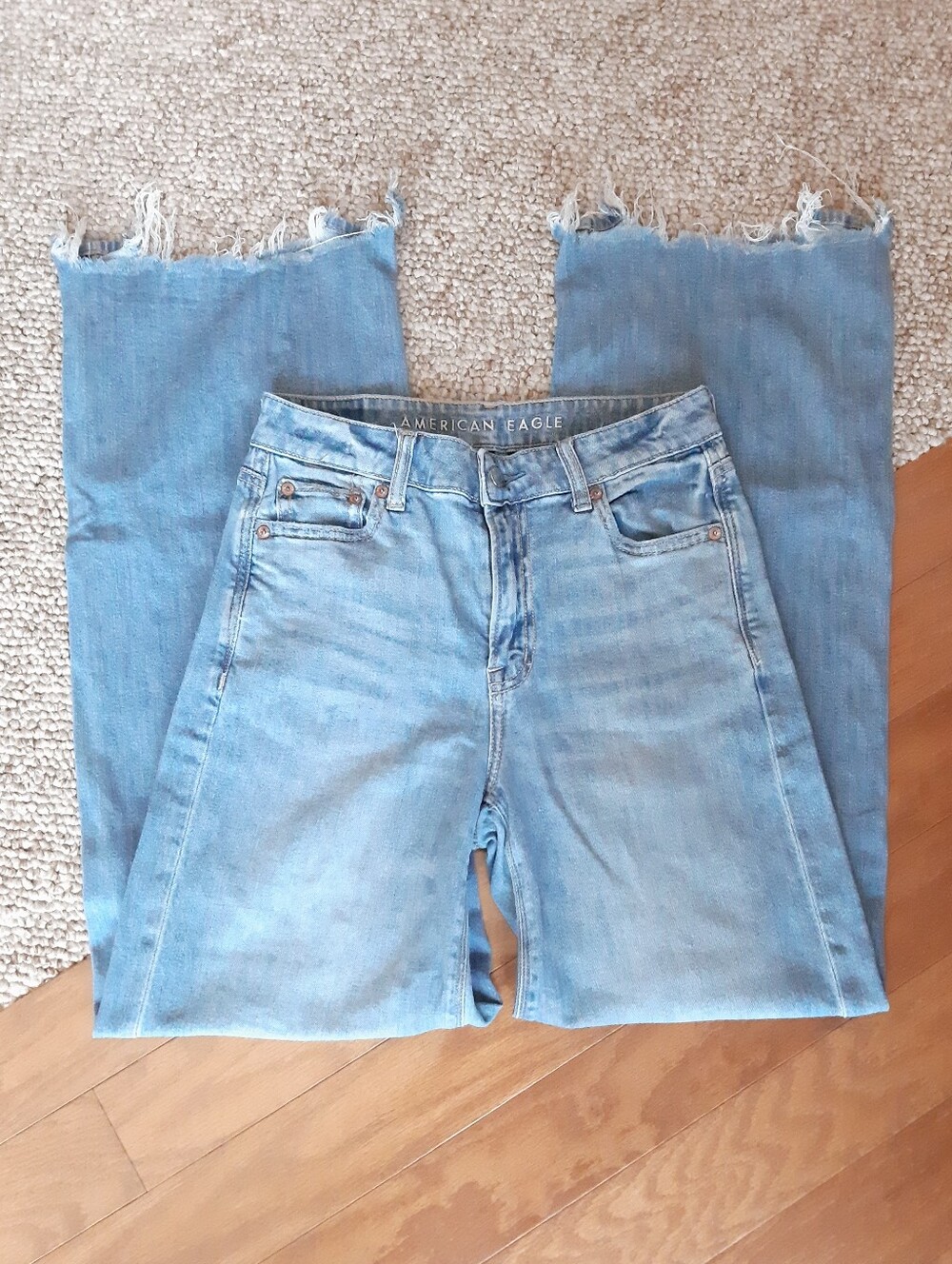 American Eagle Super High Rise Baggy Wide Leg Jeans size 000